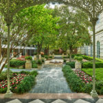 crescentcourt_courtyard1_16335