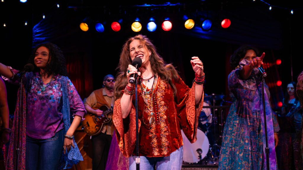 By the time the show barrels into its final stretch, the theater begins to resemble a concert more than a seated performance. Applause erupts mid-song, cheers punctuate guitar solos, and the spirit of late-1960s rock-and-roll rebellion suddenly feels very much alive.