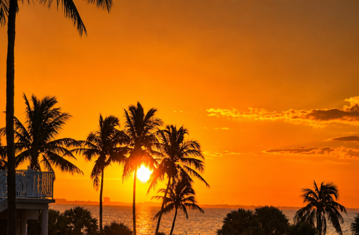 Escape to Sundial Beach Resort & Spa on Sanibel Island for Gulf beaches, shelling, a North Captiva cruise, spa treatments and fabulous dining.